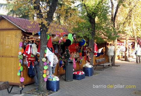 Mercano navideño del Barrio del Pilar