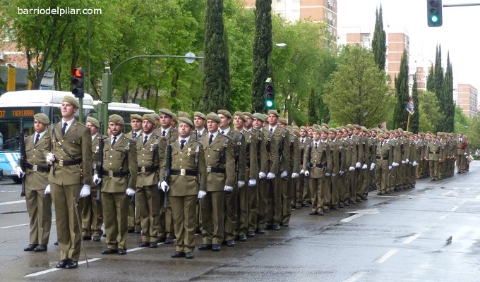 Homenaje Bandera Regimiento Artillería 71 Barrio del Pilar